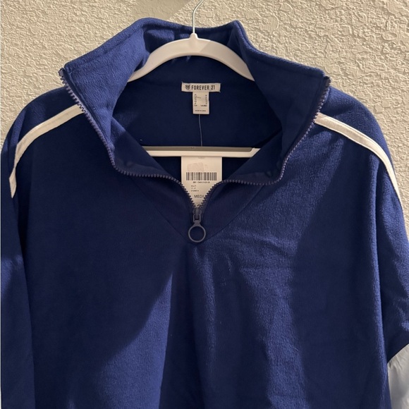 NWT forever 21 cropped long sleeve jacket no hood Sz M in navy / light blue - Picture 4 of 6